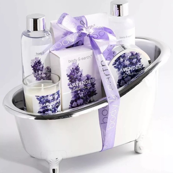 SPA GIFT SET FOR WOMEN LUXURIOUS 8 PCS LAVENDER BODY & EARTH GIFT BASKET NEW - Picture 1 of 8